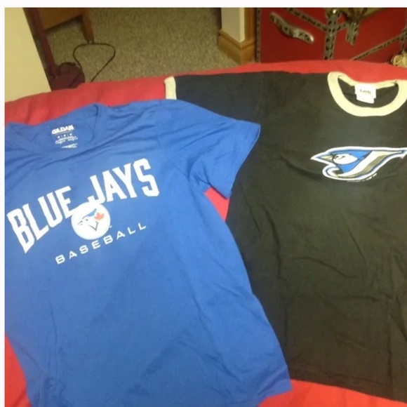 2 TORONTO BLUEJAYS tshirt - Picture 1 of 4